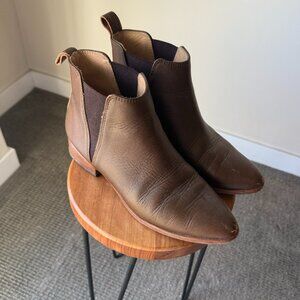 Nisolo brown chelsea boots